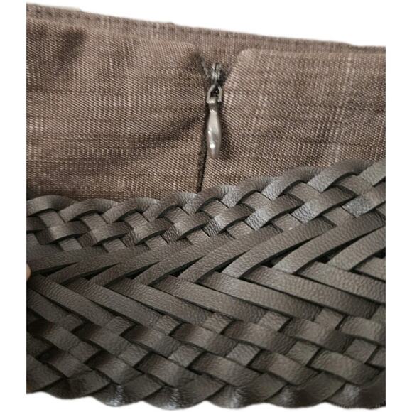 Larry Levine Size 8 Skirt Stretch Brown Belt Included Button Kick Slit - Picture 7 of 7